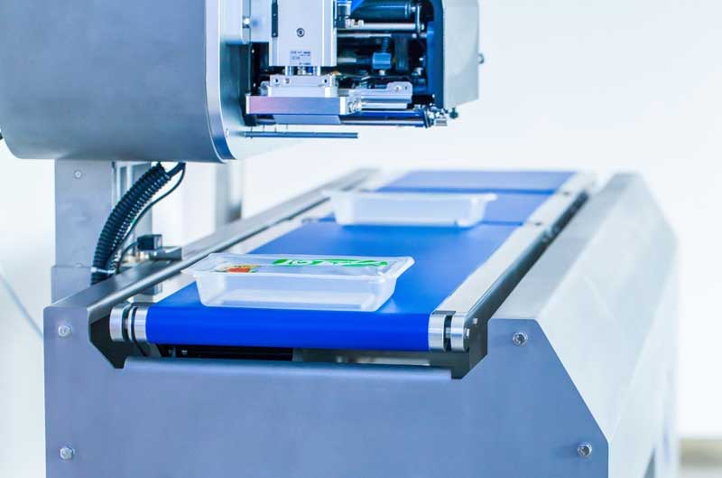 Food-&-Beverage-Industry